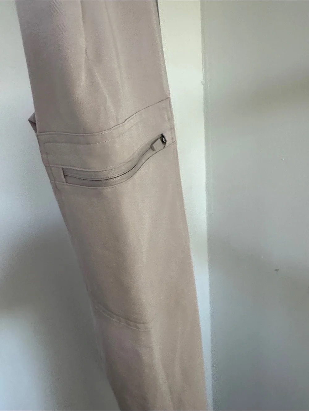 Figs Light Gray Joggers with Teal Drawstring sz L
